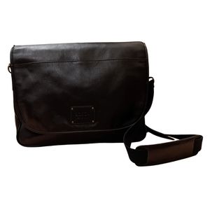 Bosca Black Leather Briefcase Messenger Bag